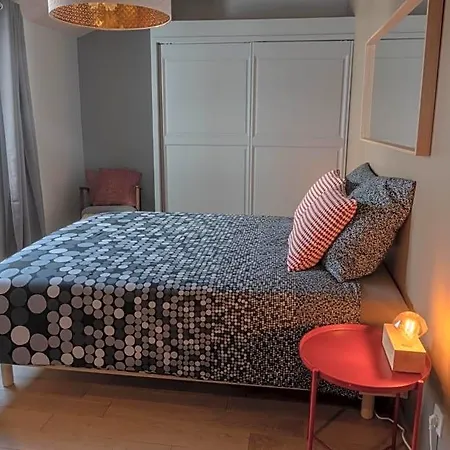 Sea-snow Bed and Breakfast