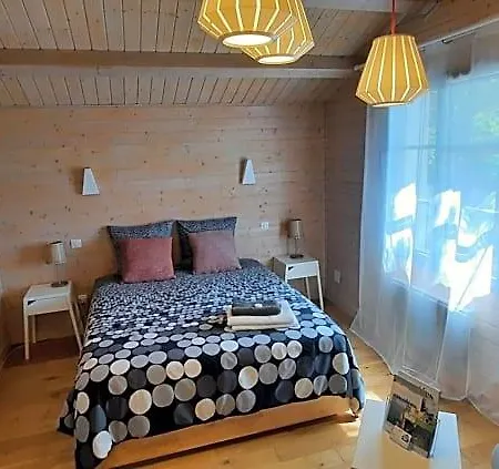 Sea-snow Bed and Breakfast
